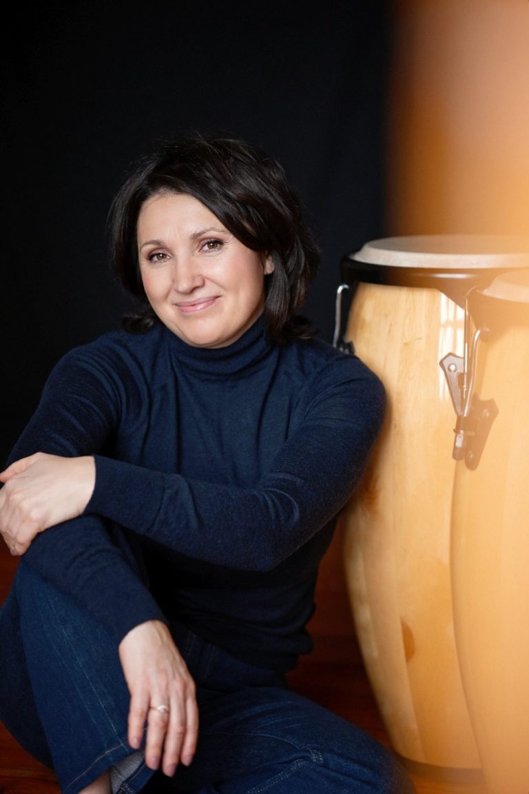 Ein Sansula-Musikinstrument, verwendet in Klang-und Musiktherapie